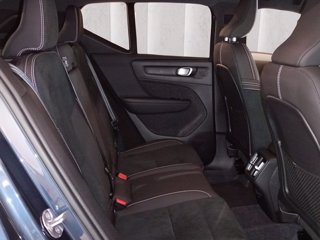 VOLVO XC40 2.0 b3 Ultra Black Edition auto