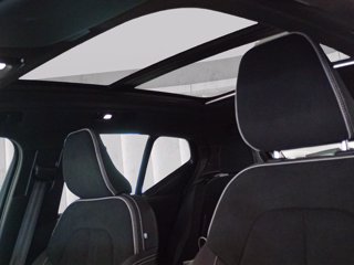 VOLVO XC40 2.0 b3 Ultra Black Edition auto