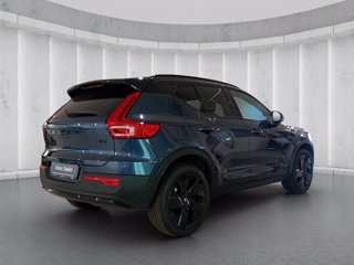 VOLVO XC40 2.0 b3 Ultra Black Edition auto