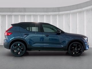 VOLVO XC40 2.0 b3 Ultra Black Edition auto