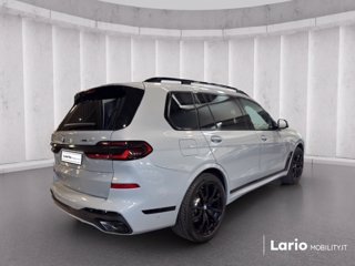 BMW X7 xdrive 40i 48v msport pro auto 7p.ti