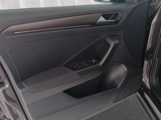 VOLKSWAGEN T-roc 1.0 tsi advanced
