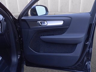 VOLVO XC40 2.0 b3 Core auto