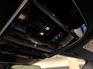 LAND ROVER Range Rover 5serie LAND ROVER 3.0D l6 HSE