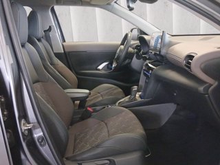 TOYOTA Yaris Cross 1.5h Lounge awd-i 116cv e-cvt