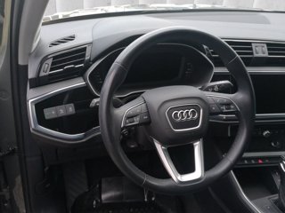 AUDI Q3 40 2.0 tfsi business advanced quattro s-tronic