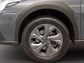 SUBARU Outback 2.5i Style lineartronic