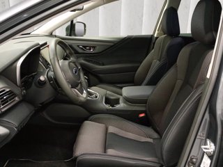 SUBARU Outback 2.5i Style lineartronic