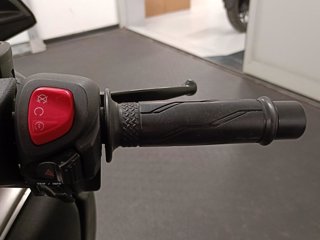 YAMAHA X-max 400 iron abs my19