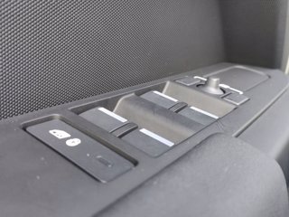LAND ROVER Defender (2019) LAND ROVER 110 3.0D I6 200 CV AWD Auto S