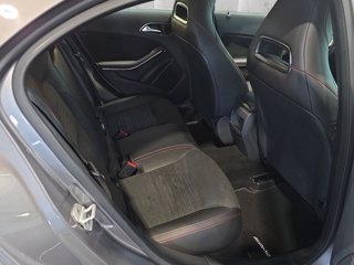 MERCEDES A 200 d premium force 4matic auto