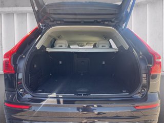 VOLVO XC60 2.0 b4 Core awd auto