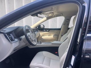 VOLVO XC60 2.0 b4 Core awd auto