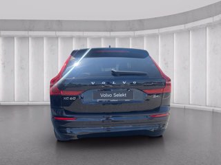 VOLVO XC60 2.0 b4 Core awd auto