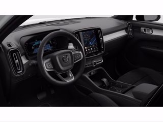 VOLVO XC40 2.0 b3 Ultra Black Edition auto
