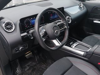 MERCEDES Gla 200 d amg line premium 4matic auto