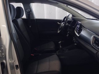 KIA Stonic 1.0 t-gdi mhev Urban Techno&Design Pack 100cv imt