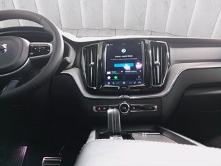 VOLVO XC60 2.0 b4 R-design awd auto my20