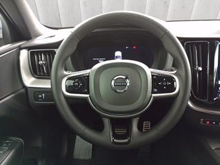 VOLVO XC60 2.0 b4 R-design awd auto my20