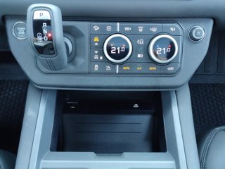 LAND ROVER Defender (2019) LAND ROVER 110 2.0 Si4 PHEV 300 CV AWD Auto X-Dynamic SE