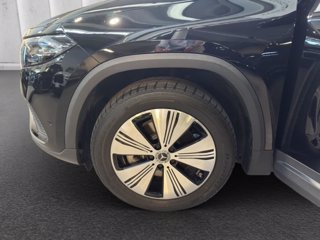 MERCEDES Eqa 250+ premium plus