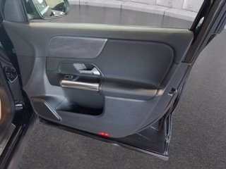 MERCEDES Eqa 250+ premium plus