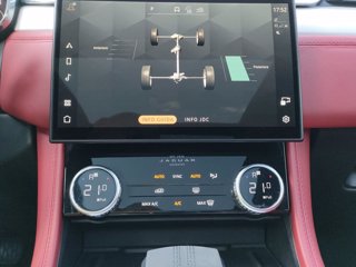 JAGUAR F-Pace (X761) JAGUAR 2.0 D 204 CV AWD au R-Dynamic S