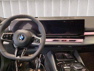 BMW 520d Touring 48V xdrive Special Edition auto