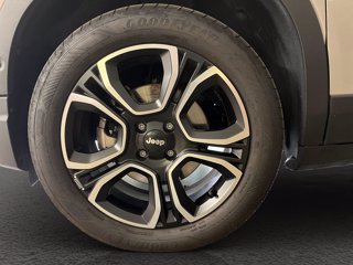 JEEP Avenger 1.2 turbo e-hybrid mhev Summit fwd 110cv edct6