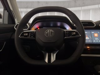MG ZS 1.5 hybrid+ Luxury auto