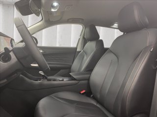 MG HS 1.5 hybrid+ Luxury auto