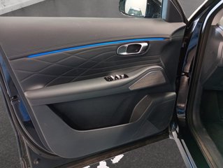 GEELY Starray EM-i 1.5 phev Launch Edition auto