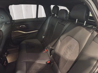BMW M340d touring mhev 48v xdrive auto