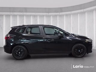 BMW 220i active tourer mhev 48v auto