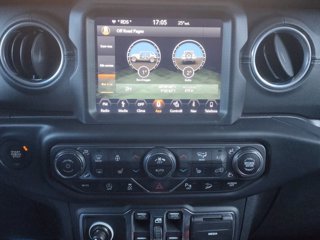 JEEP Wrangler 4 serie JEEP Unlimited 2.0 Turbo Sahara