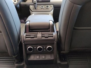 LAND ROVER Defender (2019) 110 3.0D I6 250 CV AWD Auto S