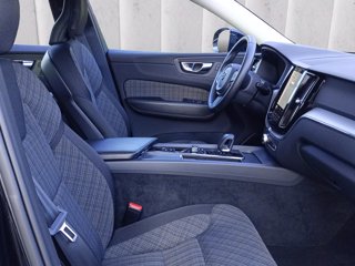 VOLVO XC60 2.0 b4 Core auto