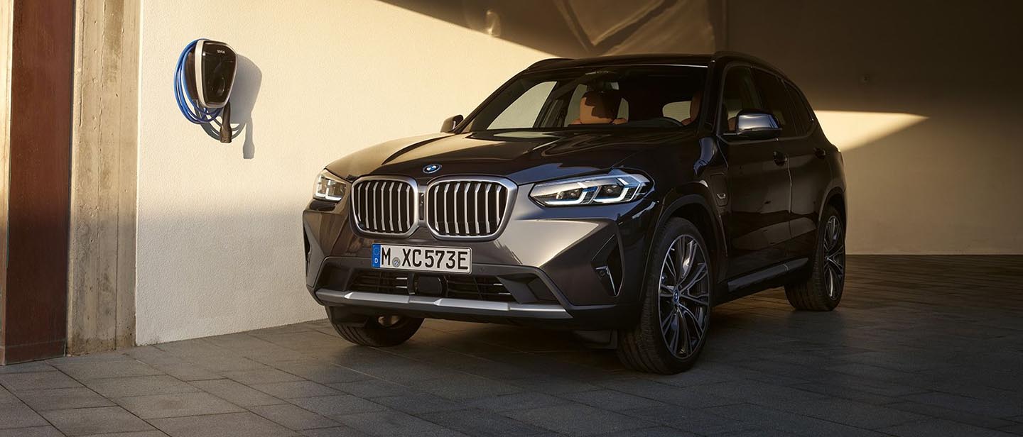 BMW X3 Plug In Hybrid Bergamo Lecco Sondrio slide