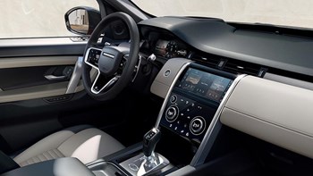 Land Rover Discovery Sport Milano Lecco Bergamo gallery 5