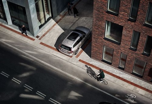 Volvo V60 Cross Country Monza e Brianza esterni 2