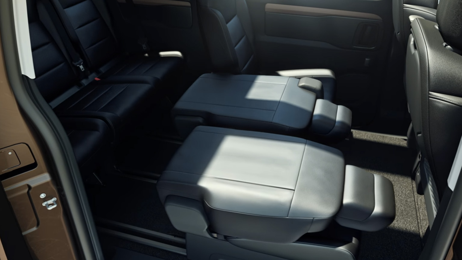 Toyota PROACE VERSO Monza e Brianza interni