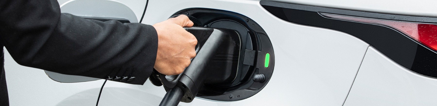 Auto Elettriche Slide