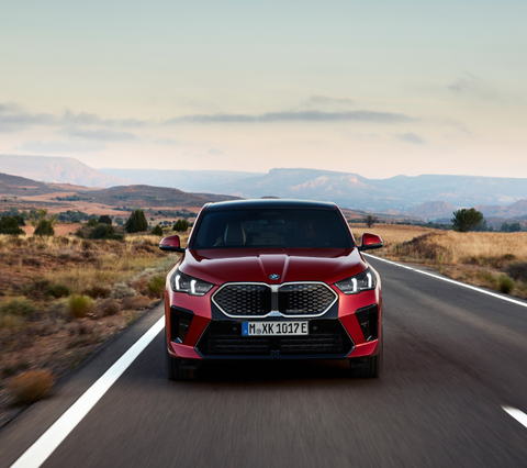 BMW Ix2