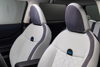 P90536629 Highres Mini Cooper S 02 202