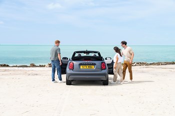P90567118 Highres Mini Cooper S Conver