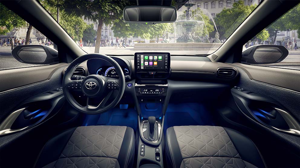Toyota Yaris Cross Monza e Brianza interni