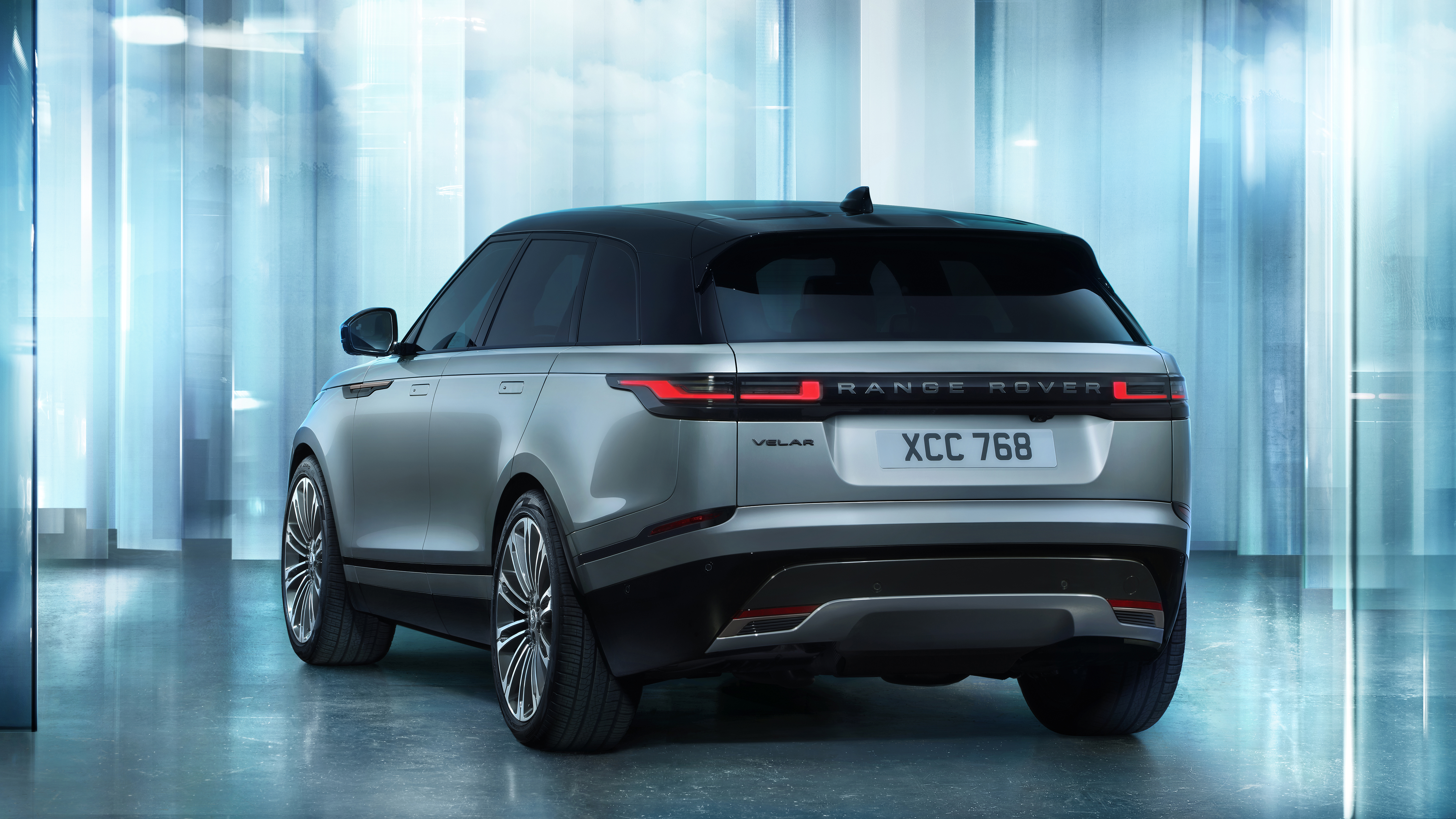 Range Rover Velar 2