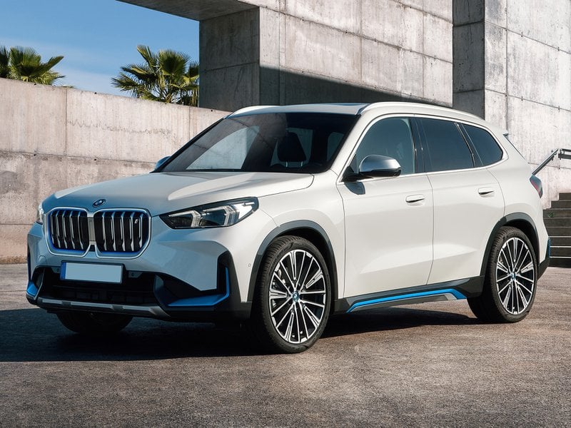 Bmw Ix1 Front View (1)