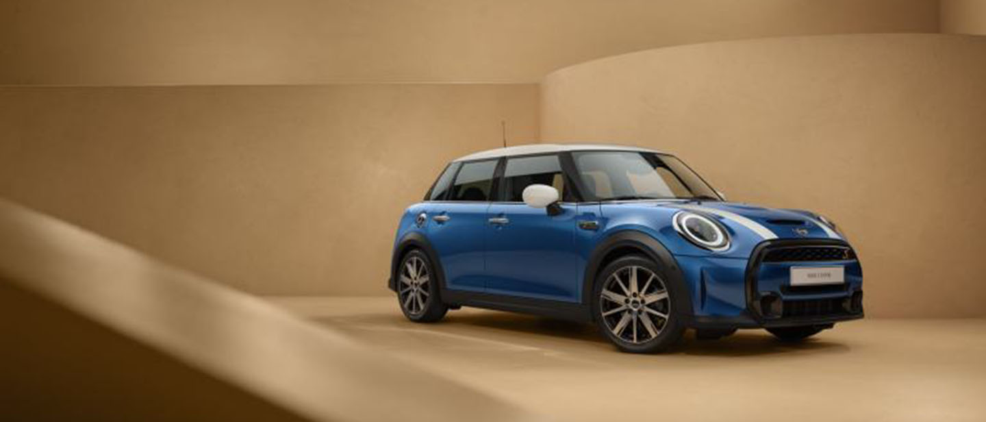 Mini 5 Porte Bergamo Lecco Sondrio slide