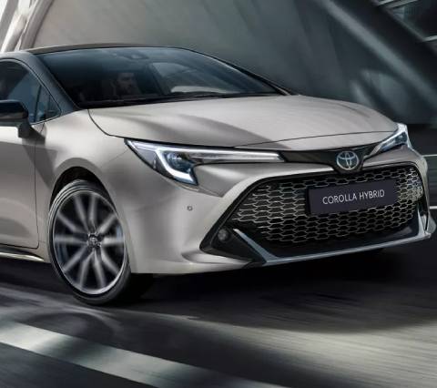 Nuova Corolla Hybrid